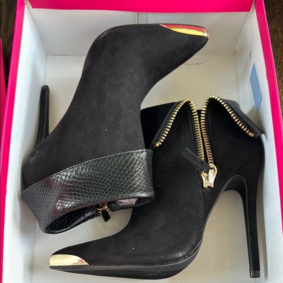 🔵 Shoe Dazzle Western Vibe Black Suede & Faux Snakeskin Ankle Boot Sz 8 - Picture 10 of 10